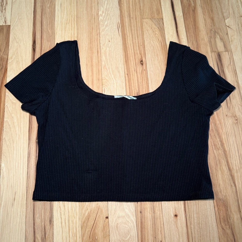 Reformation Jeans Black Ribbed Cropped Baby Tee